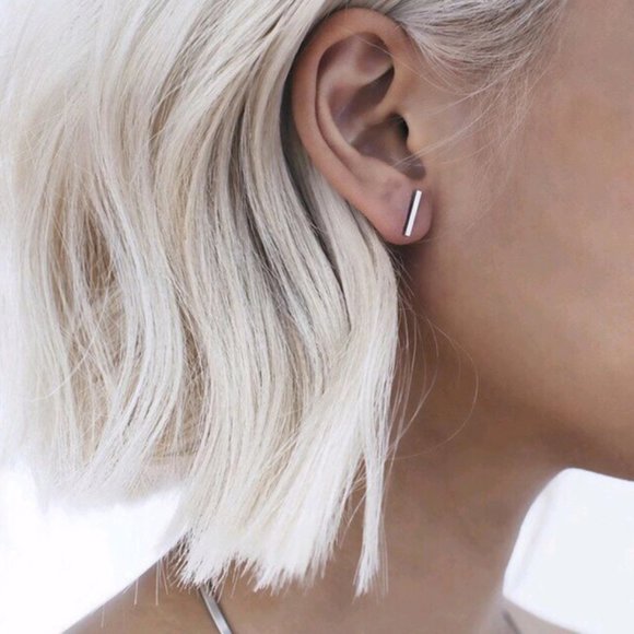 "Life is Short" Trendy Minimalist Stud Earrings - Picture 5 of 5